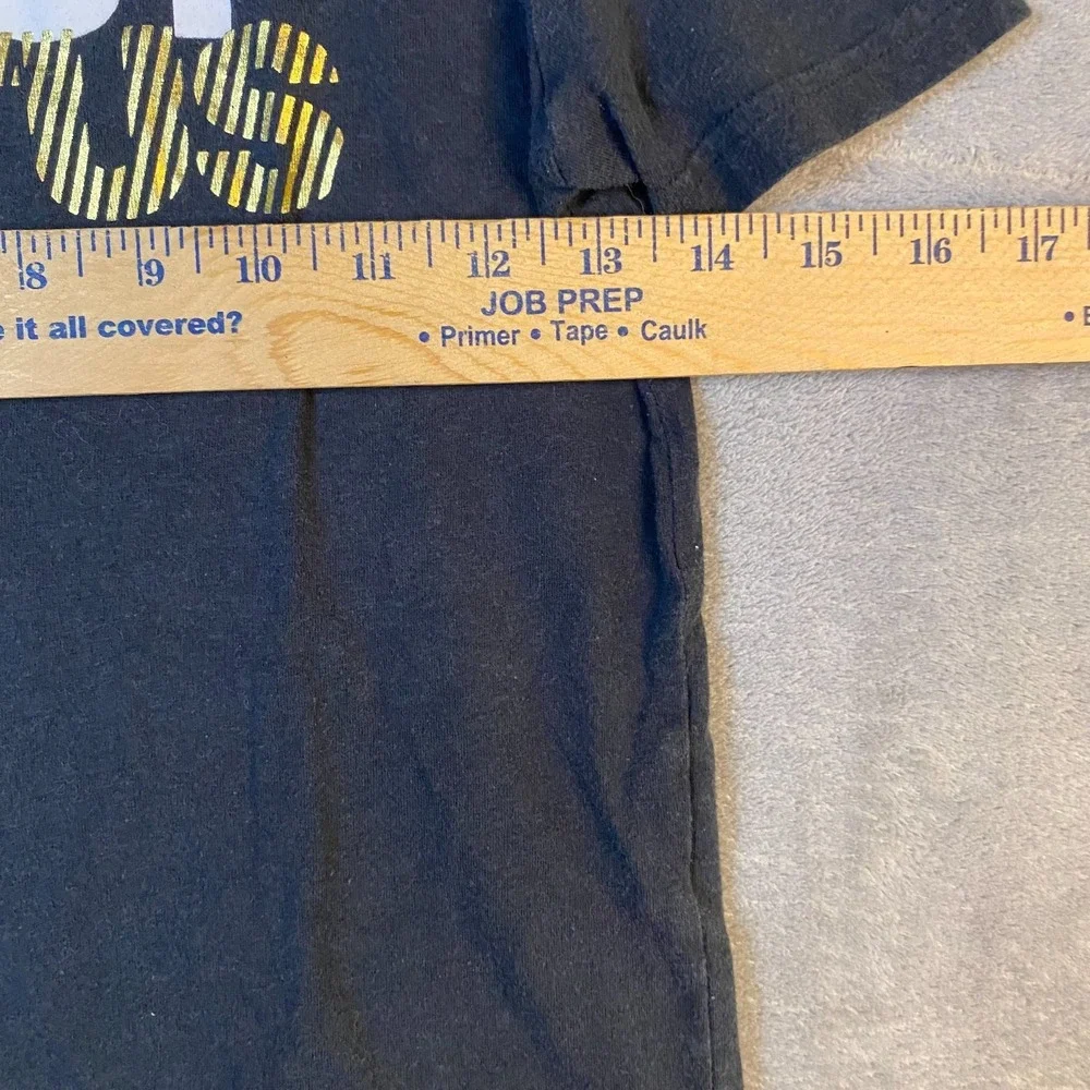 Under Armour Boys Youth Small Beast Status HeatGear Black Shirt YSM